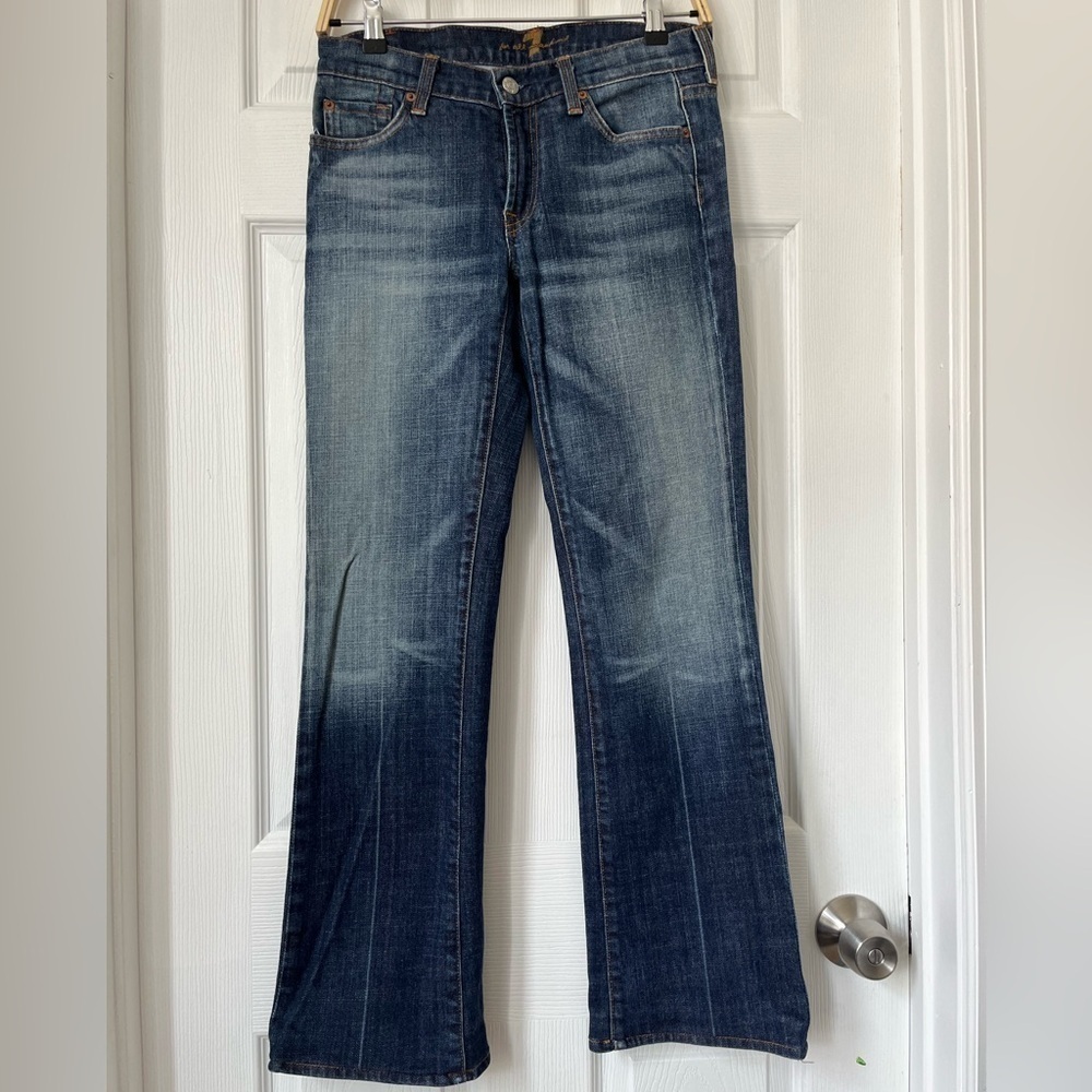 7 For All Mankind Jerome Dahan BootCut jeans size 28. Excellent condition.